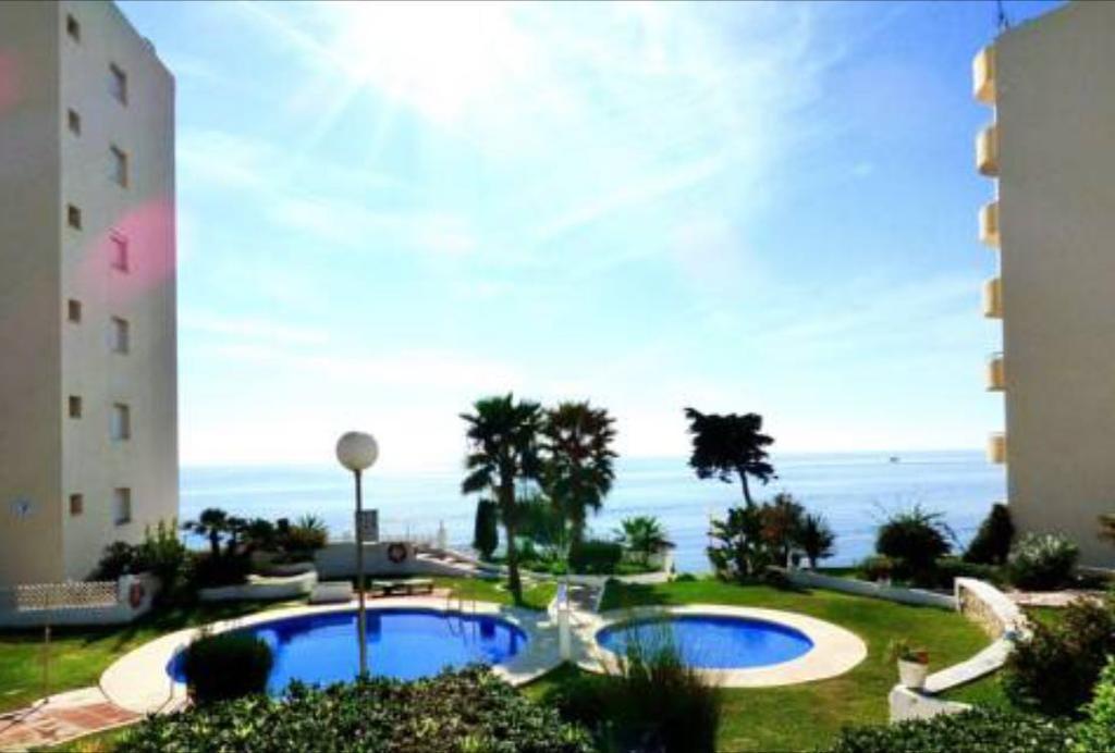 Apartamento Playa Algaida Sitio de Calahonda Eksteriør billede